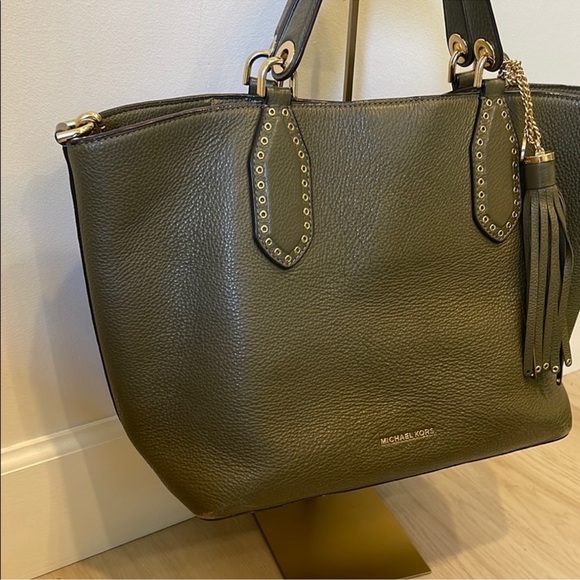 Michael Kors olive green Tote Bag with Gold Accents - Picture 3 of 7